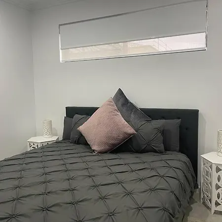 Comfy 1 Bedroom Studio Catherine Field Narellan Exterior photo